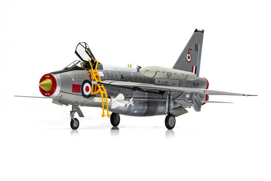 English Electric Lightning F.6 XR726/N, RAF No.5 Squadron, Binbrook Wing, RAF Leconfield deployment, May 1973