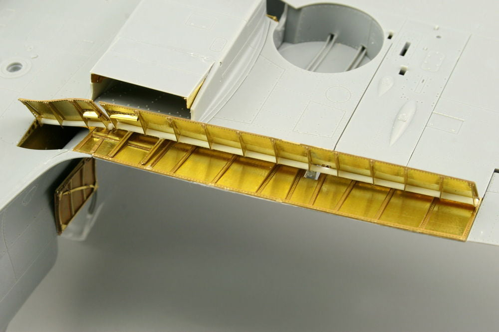Spitfire Mk.IX landing flaps für Tamiya