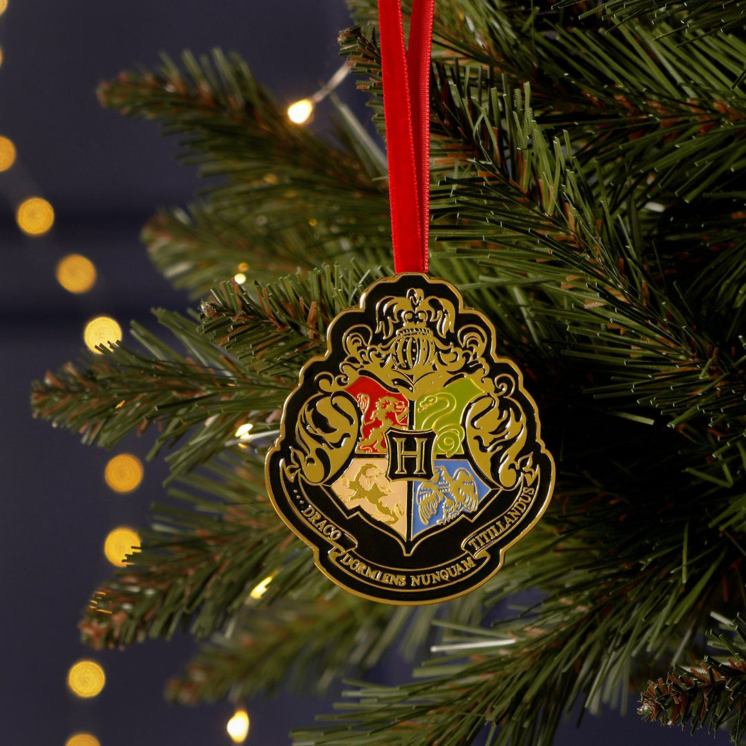 Harry Potter Alumni Metal Epoxy Hanging Dec - Hogwarts Crest