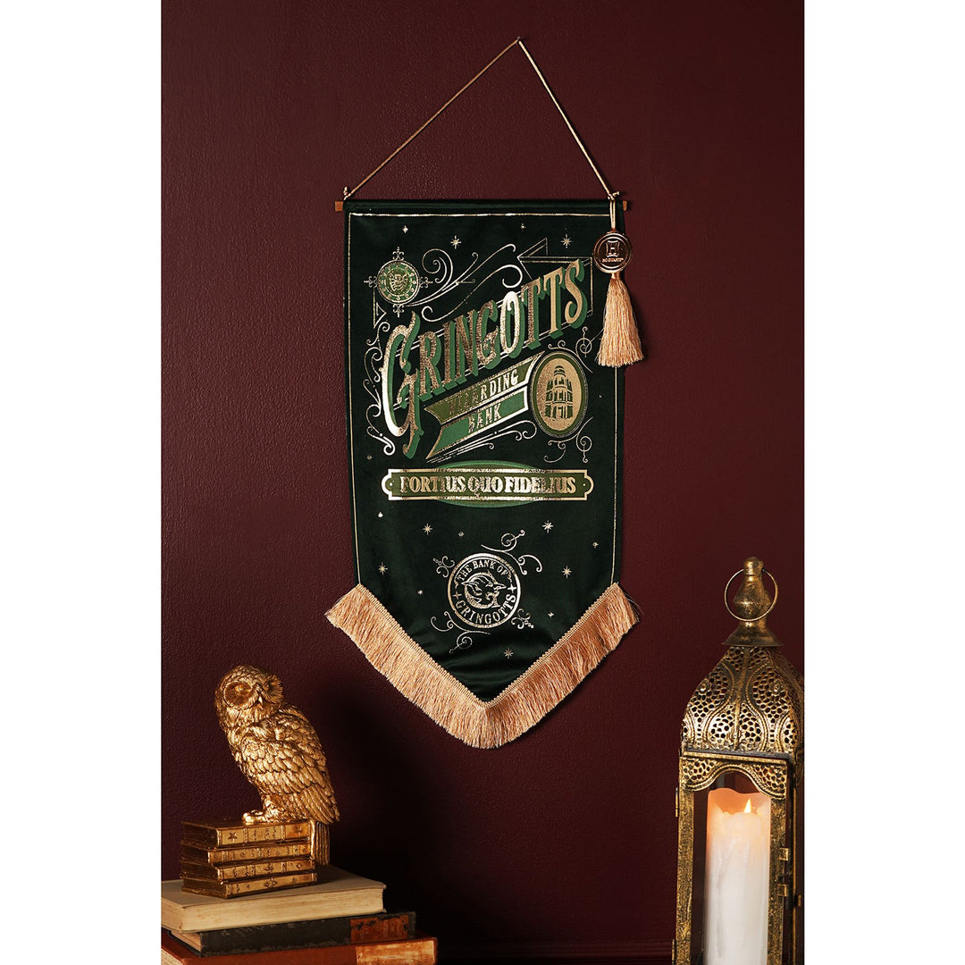 Warner Bros Harry Potter Alumni Banner - Gringotts