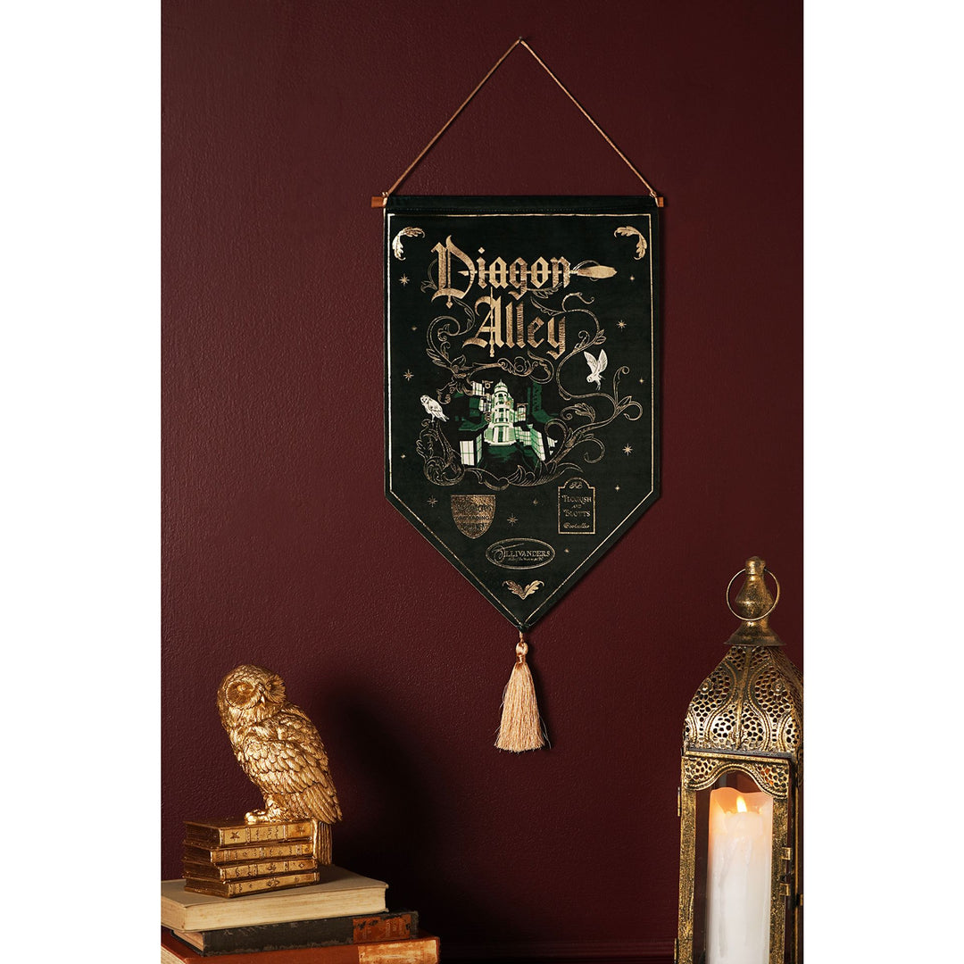 Warner Bros Harry Potter Alumni Banner - Diagon Alley
