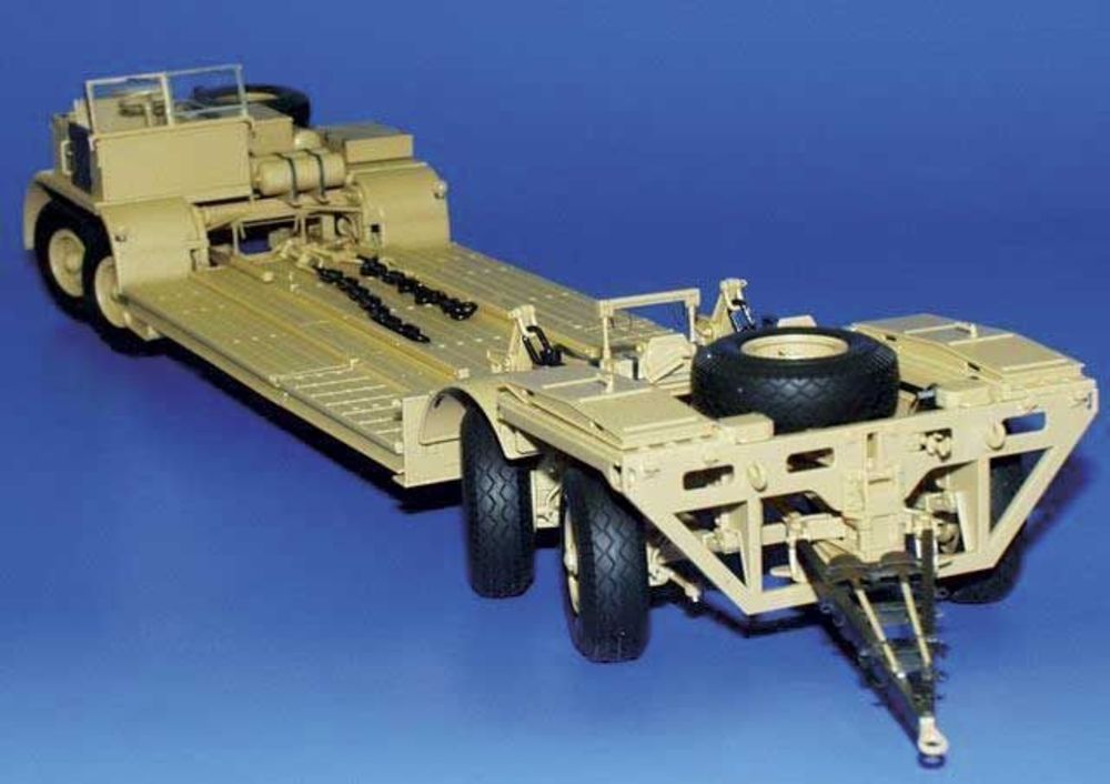 18t Zugkraftwagen Famo mit Tiefladeanhg. für Pz.Kpfw.Sd.Ah.116 Fotoätzsatz