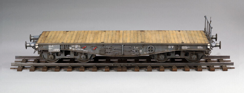 15 cm sFH 13/1 (Sf)auf Gw Lrs.(f )Sd.Kfz.135/1 with German 50 Ton Type SSy45 Flatcar Schwerer Platformwagen [3 in 1]