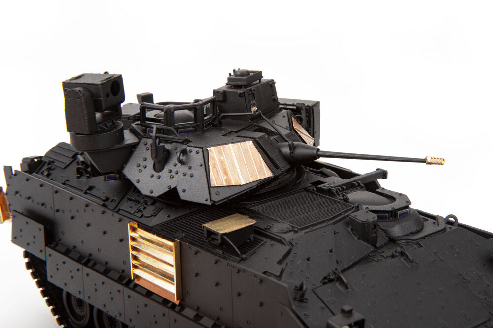 M2 Bradley  MAGIC FACTORY