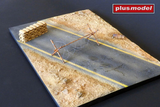 Display base – Road in the desert