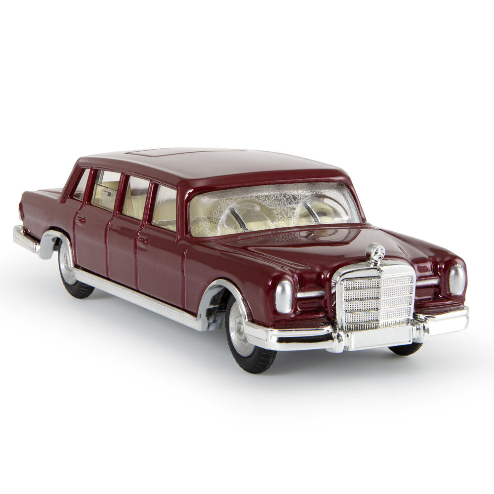 247 Mercedes Benz 600 Pullman