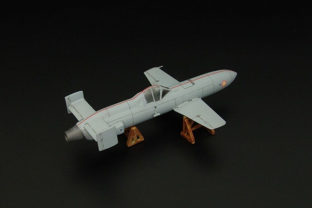 Yokosuka MXY-7 Ohka model 22