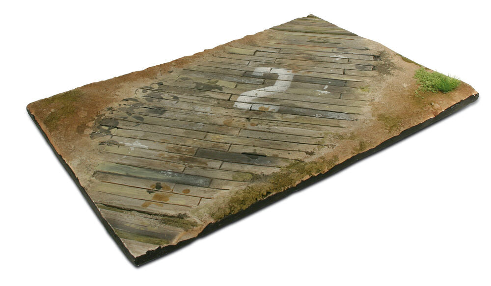 Vallejo Scenics: 31x21 Wooden Airfield surface 31 x 21 cm