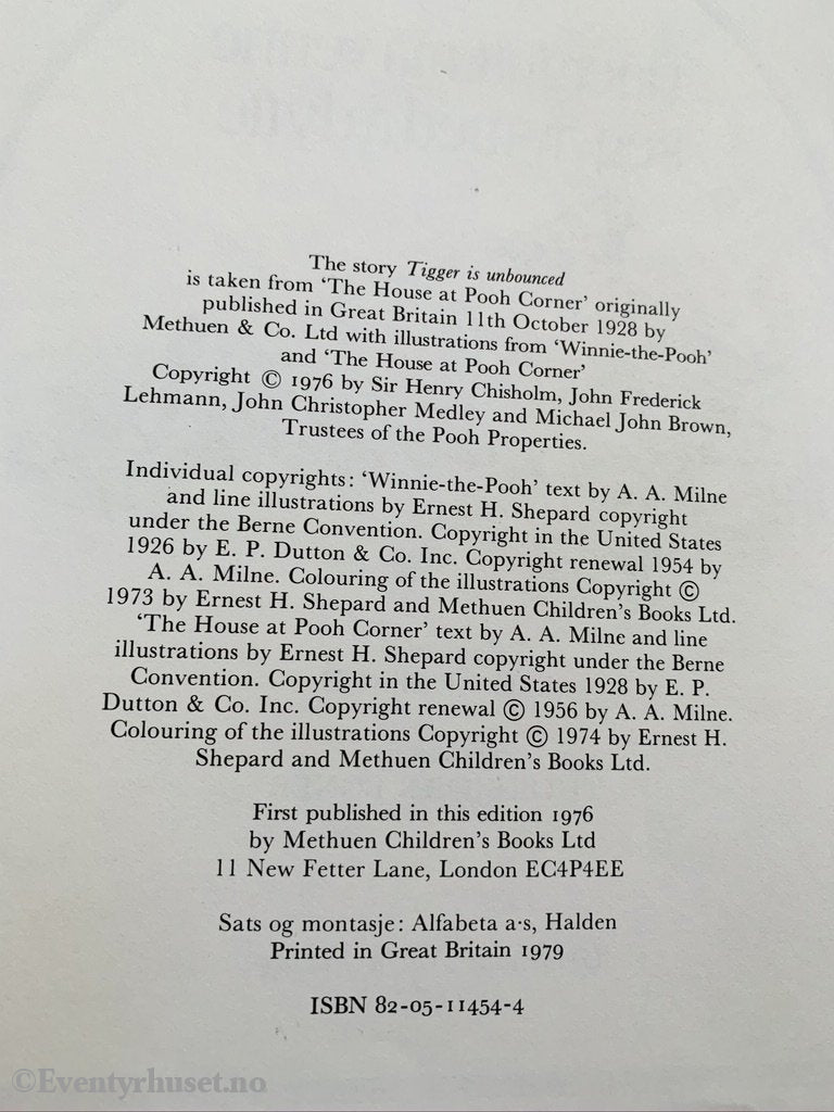 A. Milne. 1928/79. Tigergutt Må Venne Seg Med Å Dytte. Oversatt Av Thorbjørn Egner. Fortelling