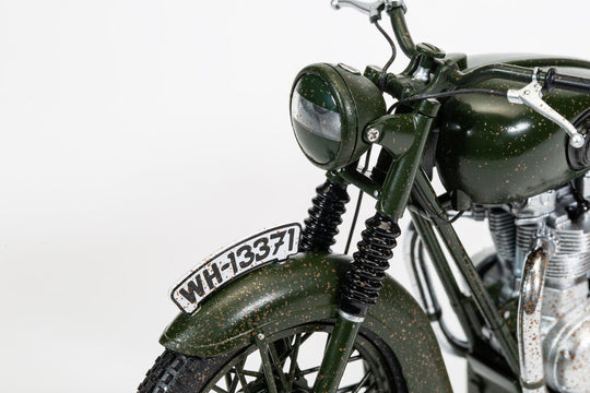The Great Escape - Triumph TR6 Trophy (Weathered)