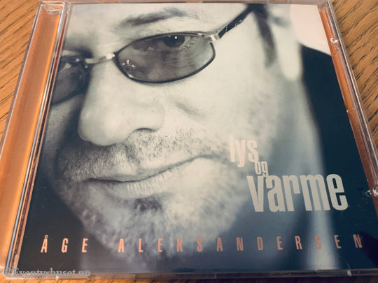 Åge Aleksandersen. 2000. Lys og varme. CD.