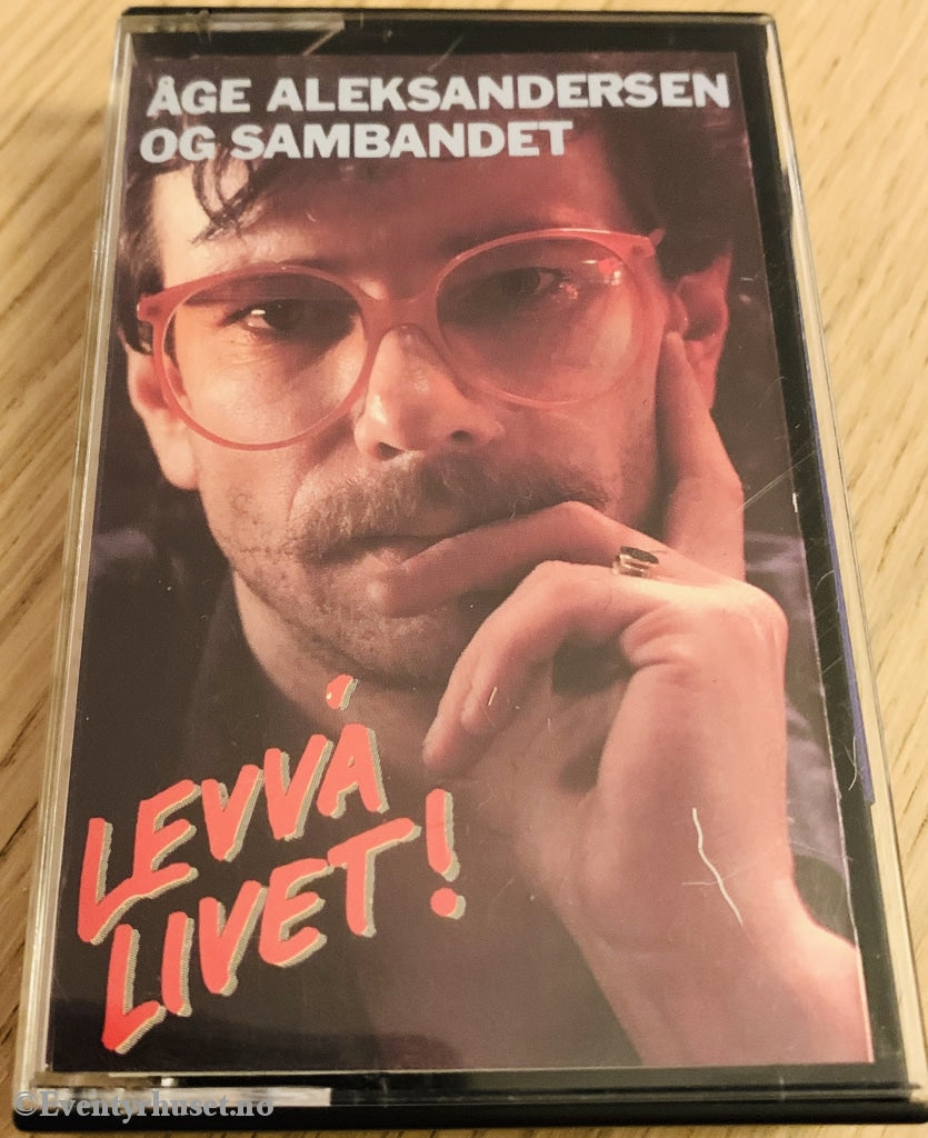 Åge Aleksandersen Og Sambandet. Levvå Livet! Kassett. Kassett (Mc)