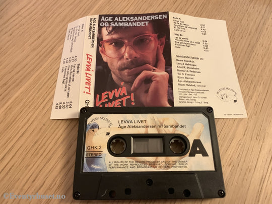 Åge Aleksandersen Og Sambandet. Levvå Livet! Kassett. Kassett (Mc)