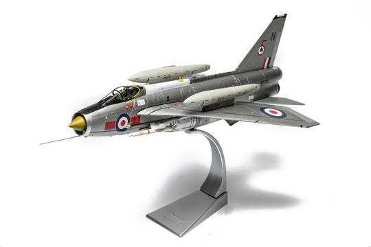 English Electric Lightning F.6 XR726/N, RAF No.5 Squadron, Binbrook Wing, RAF Leconfield deployment, May 1973
