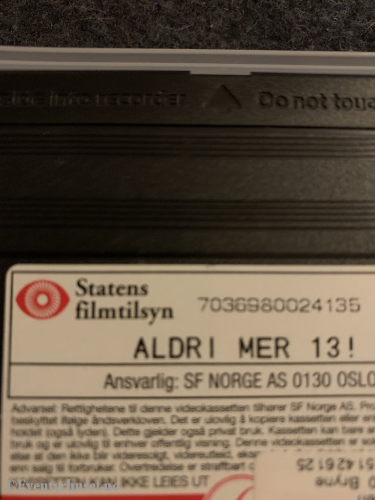 Aldri Mer 13. 1996. Vhs. Vhs