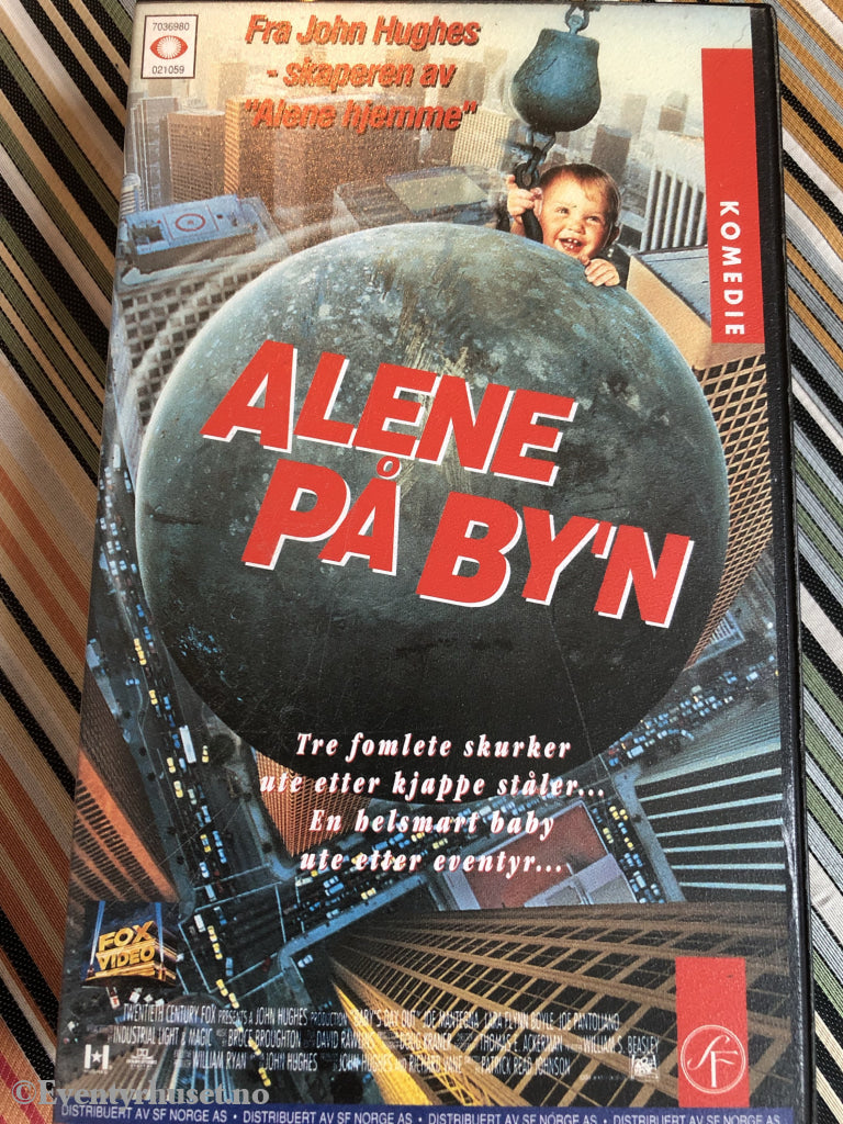 Alene På Byn. 1994. Vhs. Vhs