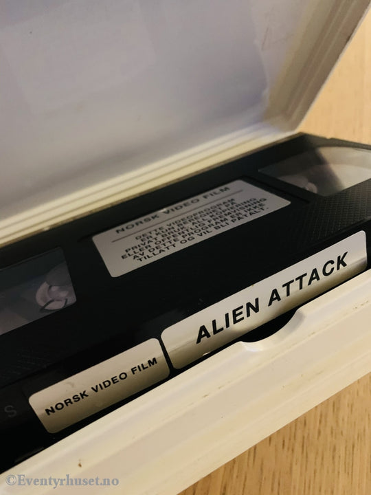 Alien Attack. 1980. Vhs Big Box.