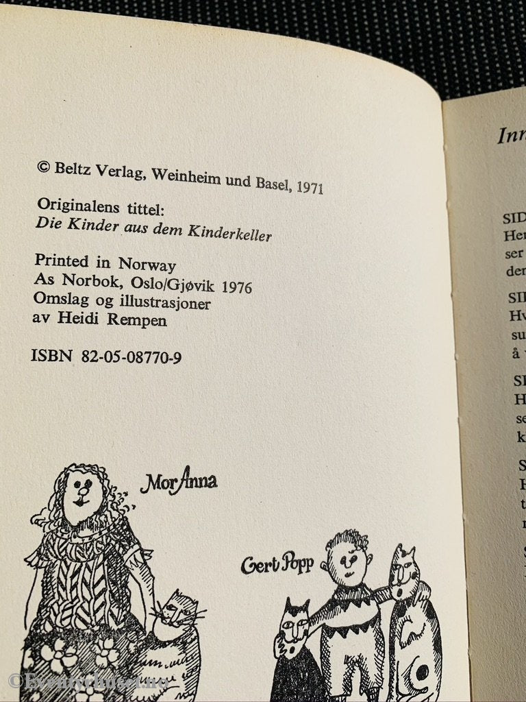 Alle Vi - Bøkene: Christine Nöstlinger. 1971/76. Barna Fra Barnekjelleren. Fortelling