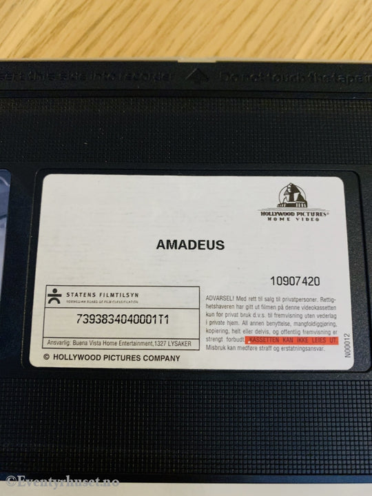 Amadeus. Kjent Fra Nrk Barne-Tv. Fortalt Av Tore Strømøy. 1997. Vhs. Vhs