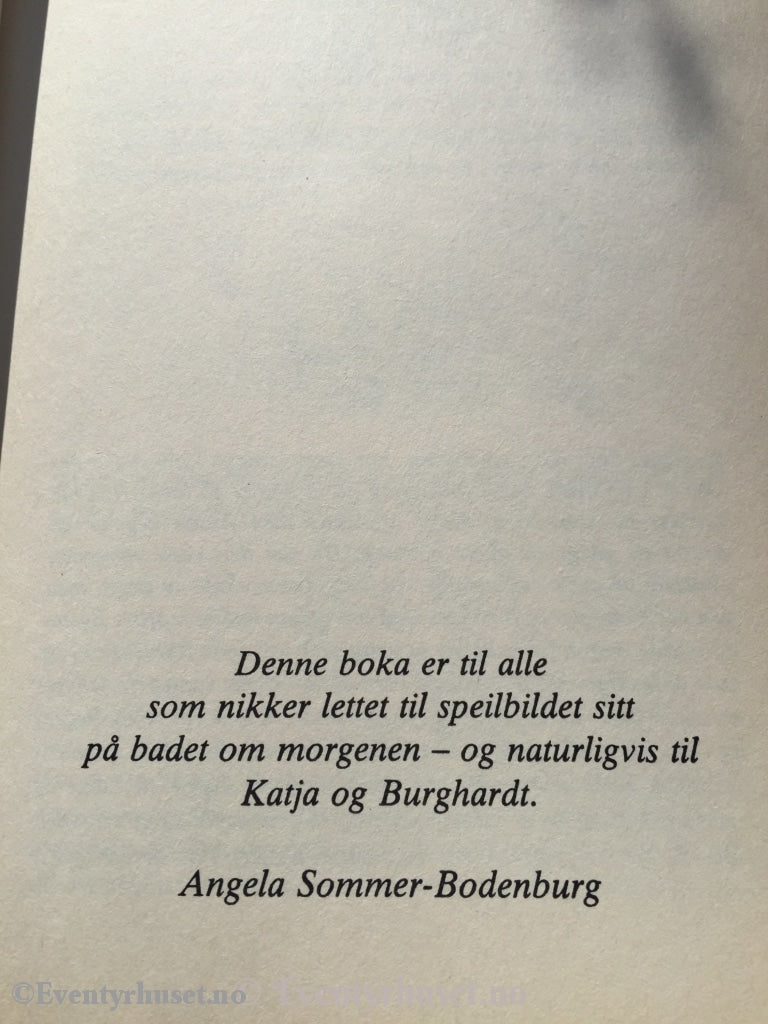 Angela Sommer-Bodenburg. 1991 (1988). Den Vesle Vampyren. I Jammerdalen. Fortelling
