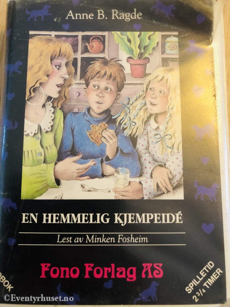 Anne B. Ragde. 1992. En Hemmelig Kjempeidé. Kassettbok. Kassettbok