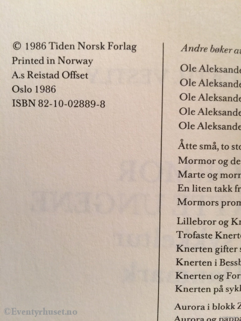 Anne-Cath. Vestly. 1986. Mormor Og De Åtte Ungene På Sykkeltur I Danmark. Fortelling