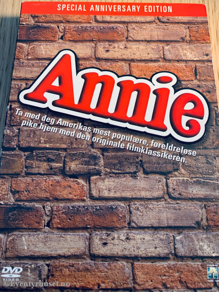 Annie. 1981. Dvd Slipcase.