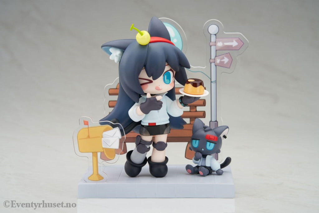 Arknights PVC Statue Dessert Time Series Q-figure Blaze 11 cm Manga & Anime