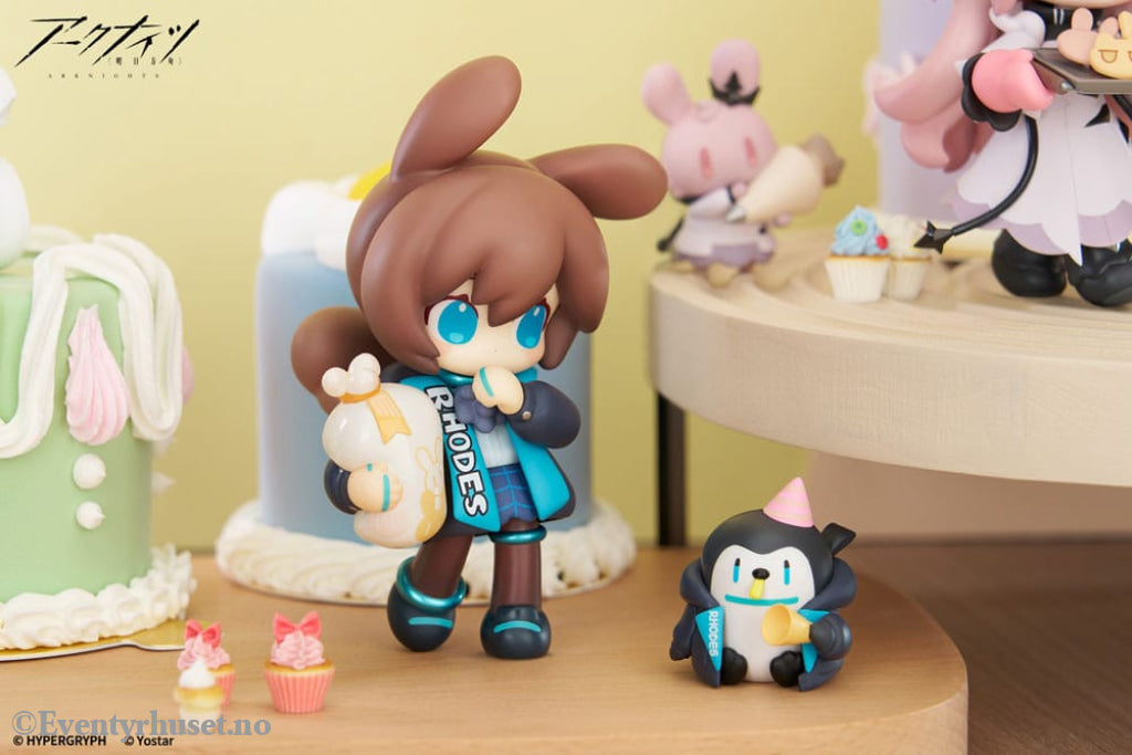 Arknights Would You Like A Dessert? Mini Series PVC Statue Amiya Ver. 2 11 cm Manga & Anime