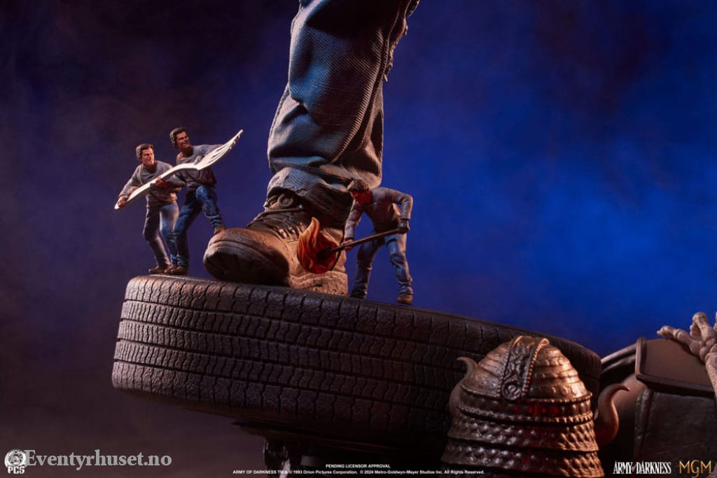 Army of Darkness Premier Series Statue 1/4 Ash 53 cm Collectibles