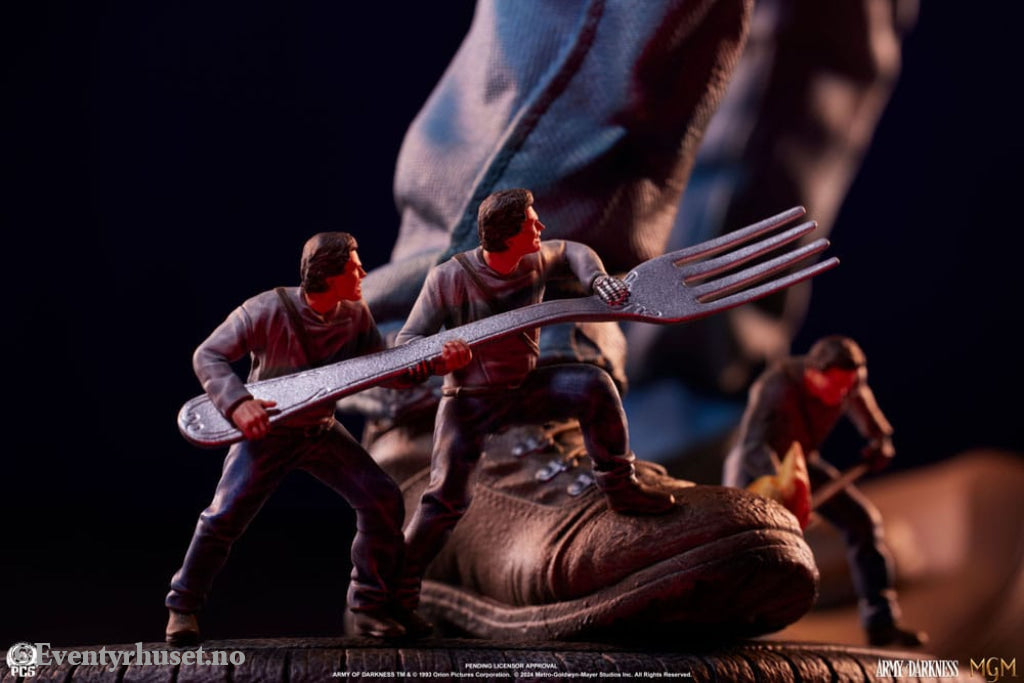 Army of Darkness Premier Series Statue 1/4 Ash 53 cm Collectibles