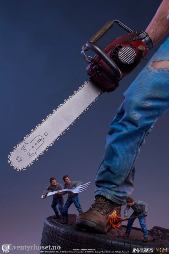 Army of Darkness Premier Series Statue 1/4 Ash 53 cm Collectibles