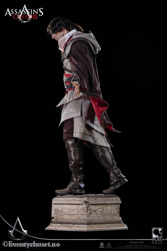 Assassin´s Creed Prestige Line Statue 1/2 Ezio Auditore 110 cm Collectibles
