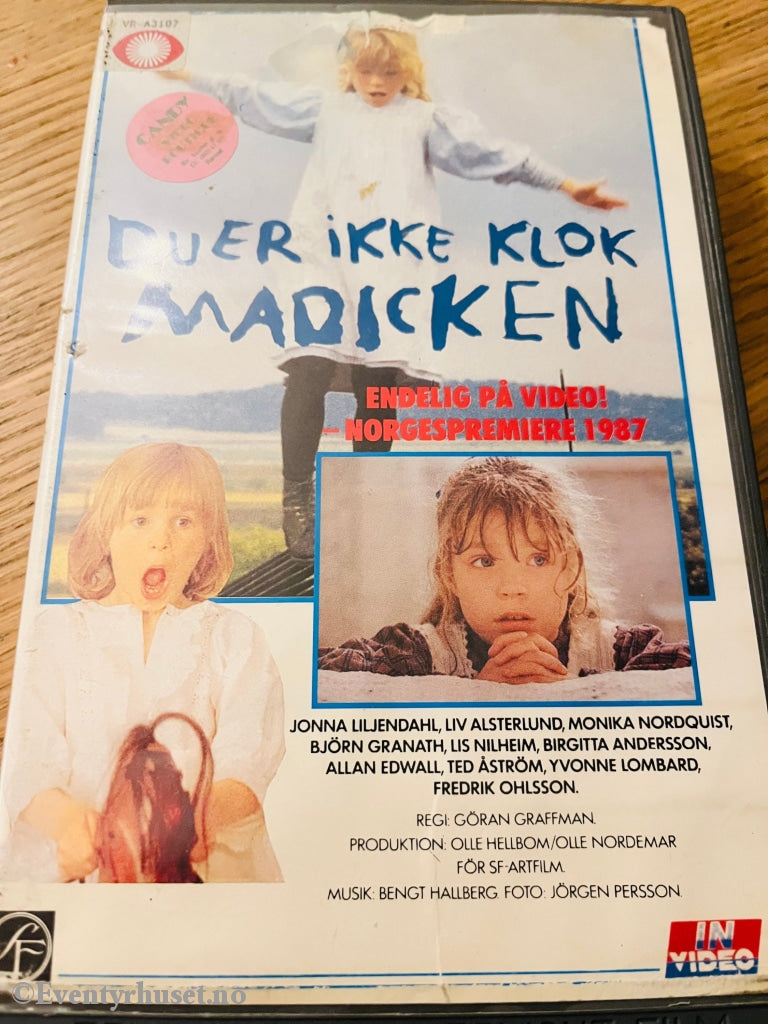 Astrid Lindgren. 1979. Du Er Ikke Klok Madicken. Vhs Big Box. Box
