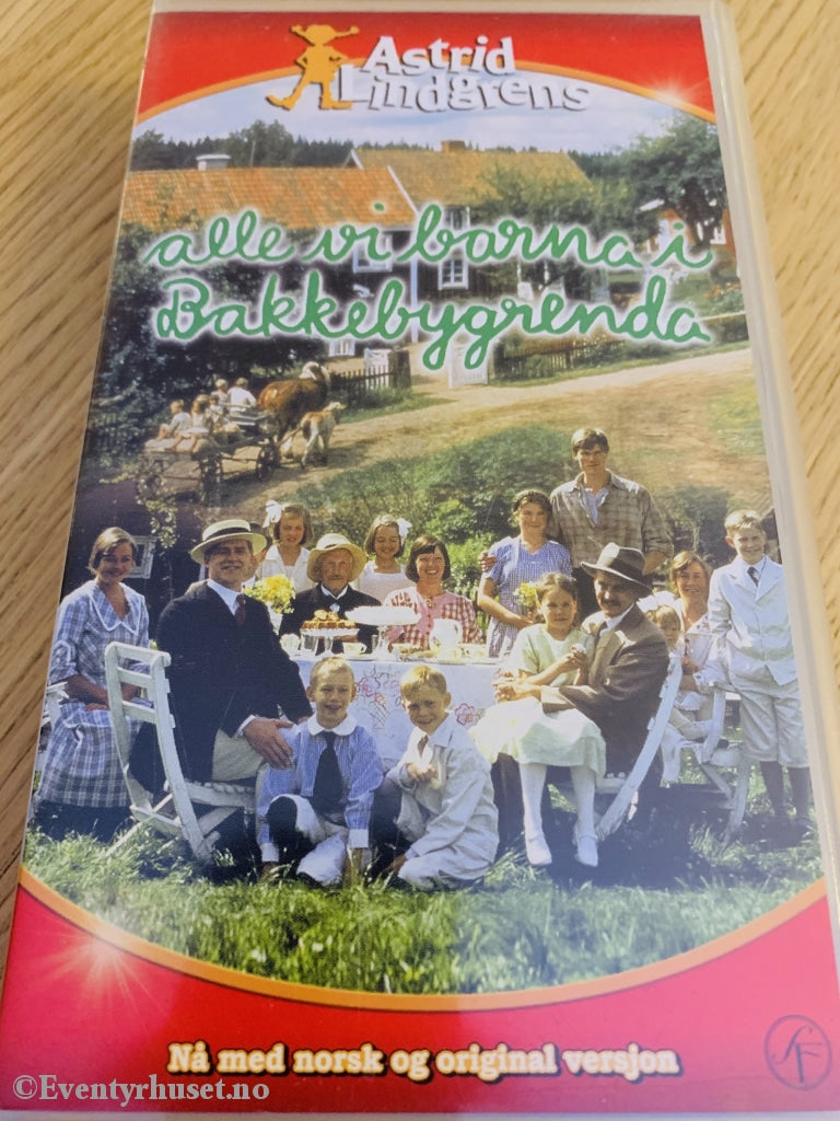 Astrid Lindgren. 1986. Alle Vi Barna I Bakkebygrenda. Vhs Ny Plast!