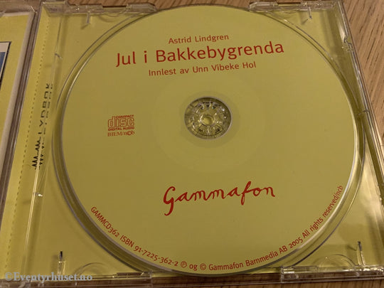 Astrid Lindgren. 2005. Jul I Bakkebygrenda. Lydbok På Cd.