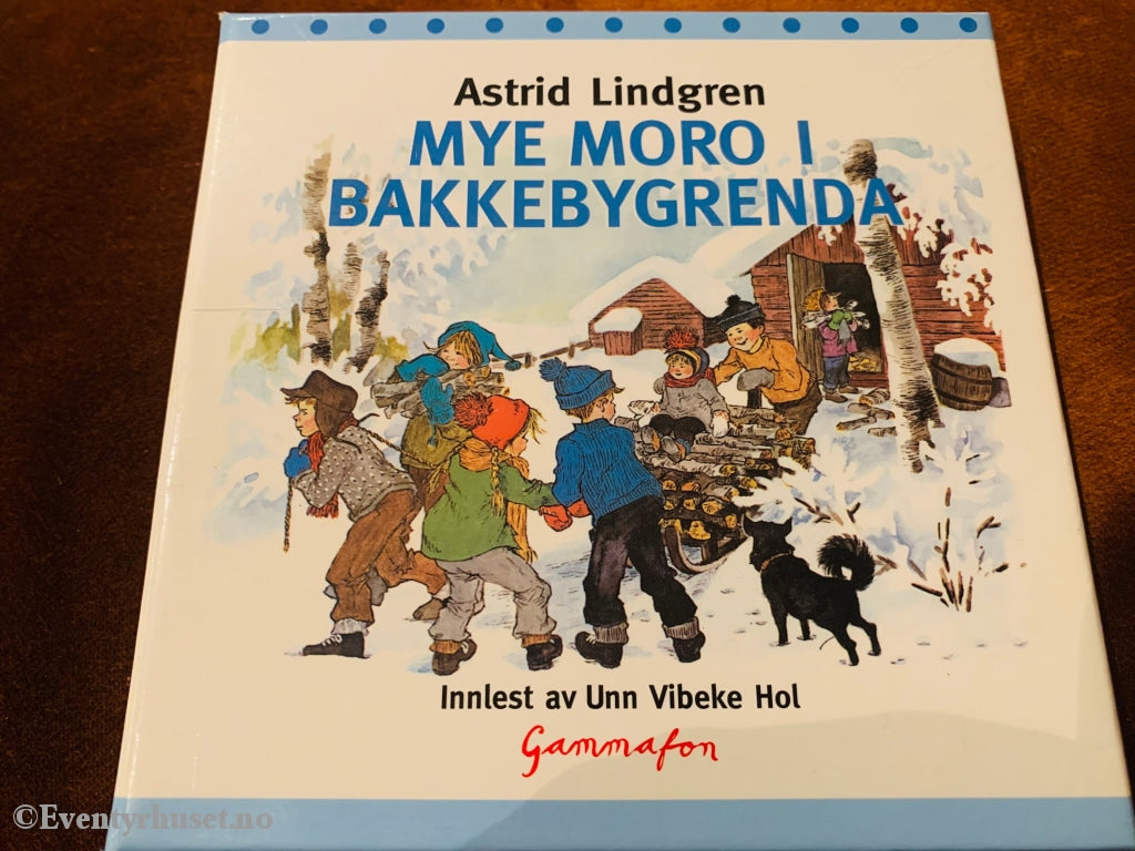 Astrid Lindgren. Mye Moro I Bakkebygrenda. Lydbok På 2 Cd.