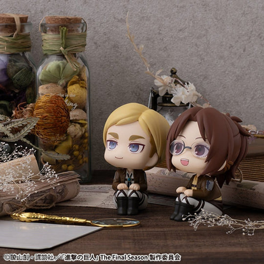 Attack on Titan Look Up PVC Statues Hange Zoe & Erwin Smith (with gift) 11 cm Manga & Anime