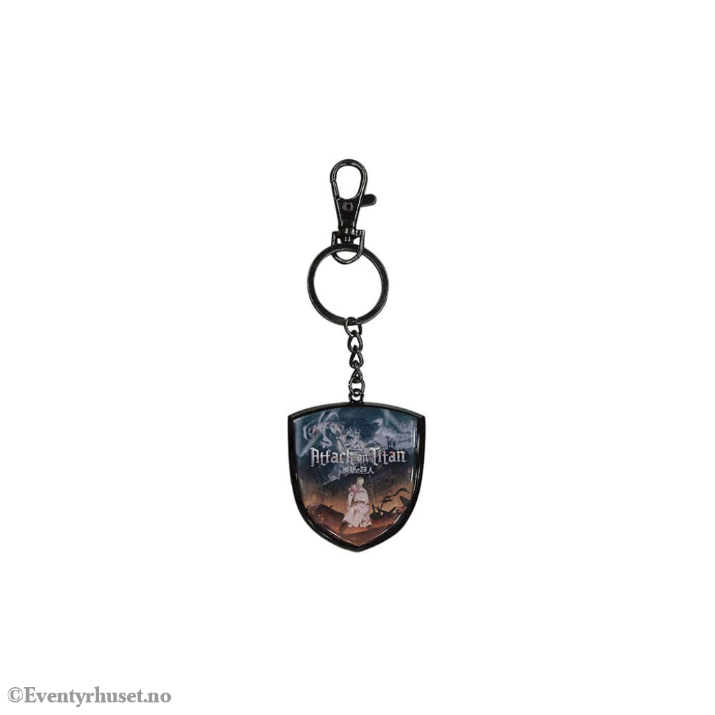 Attack on Titan Metal Keychain Colossal 7 cm Fashion & Accessories