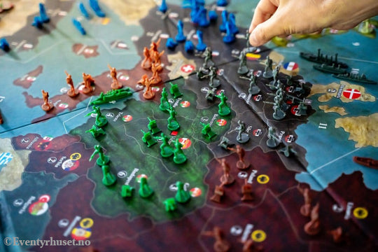 Avalon Hill board game Axis & Allies: 1914 *English Version* Games