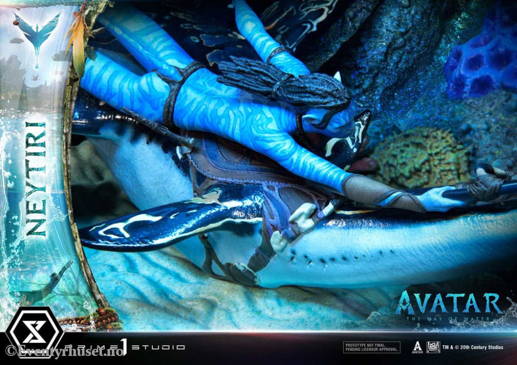 Avatar: The Way of Water Statue Neytiri 77 cm Collectibles