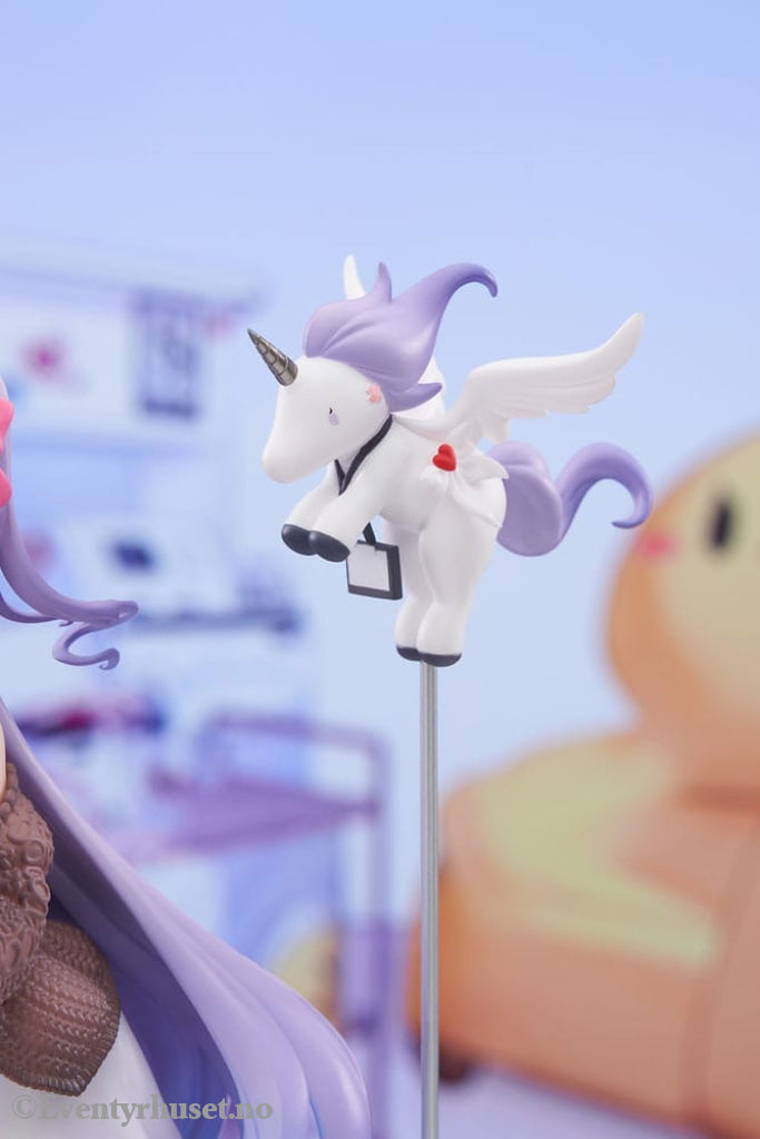 Azur Lane Limepie Series PVC Statue 1/8 Unicorn Angelic Nurse Ver. 20 cm Manga & Anime