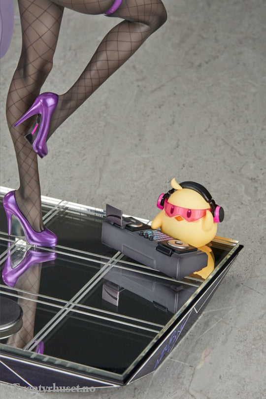 Azur Lane PVC Statue 1/7 Kearsarge All-Night Charge Ver. 30 cm Manga & Anime