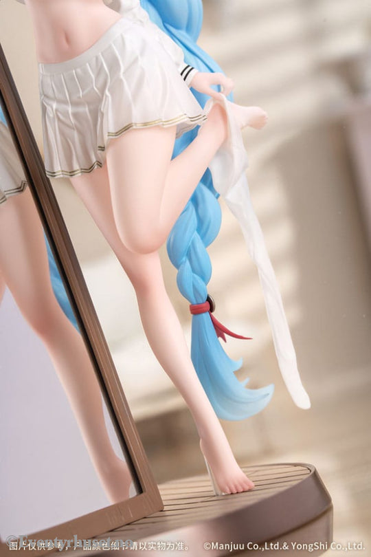 Azur Lane PVC Statue 1/8 Janus Fear of Changing Clothes 20 cm Manga & Anime