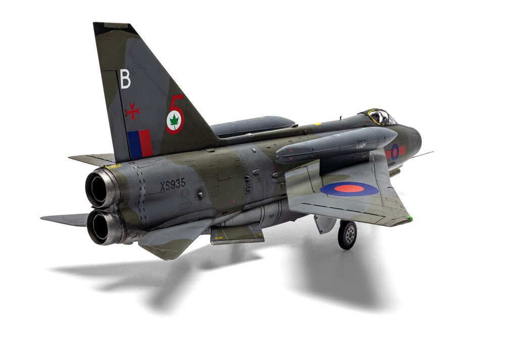 English Electric Lightning F.6
