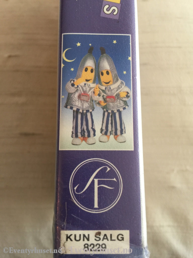 Bananer I Pysjamas. Superbananene. 1999. Vhs. Vhs