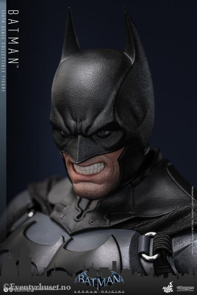 Batman Arkham Origins Videogame Masterpiece Action Figure 1/6 Batman 33 cm Toys