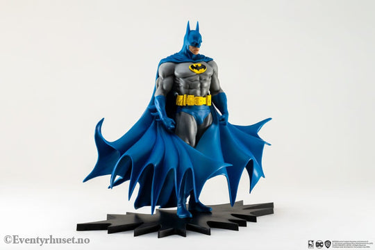 Batman PX PVC Statue 1/8 Batman Classic Version 27 cm Collectibles