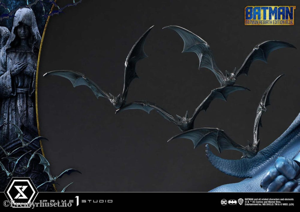 Batman Ultimate Premium Masterline Series Statue 1/4 Batman Rebirth Edition Blue 71 cm Collectibles