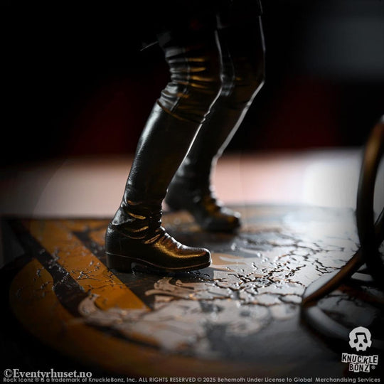 Behemoth Rock Iconz Statue Nergal 22 cm Collectibles